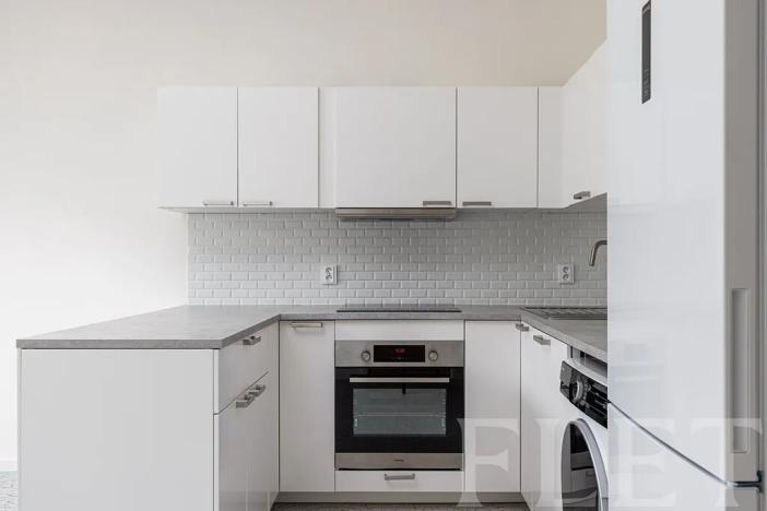 Pronájem bytu 2+kk, Praha - Libeň, Novákových, 40 m2