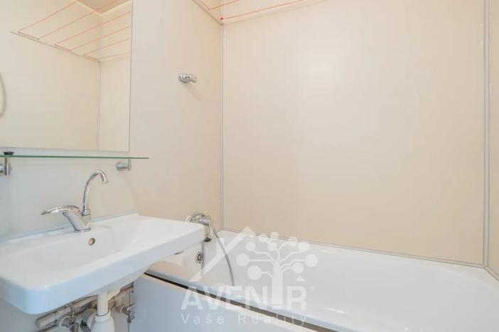 Pronájem bytu 1+1, Zlín, Husova, 33 m2