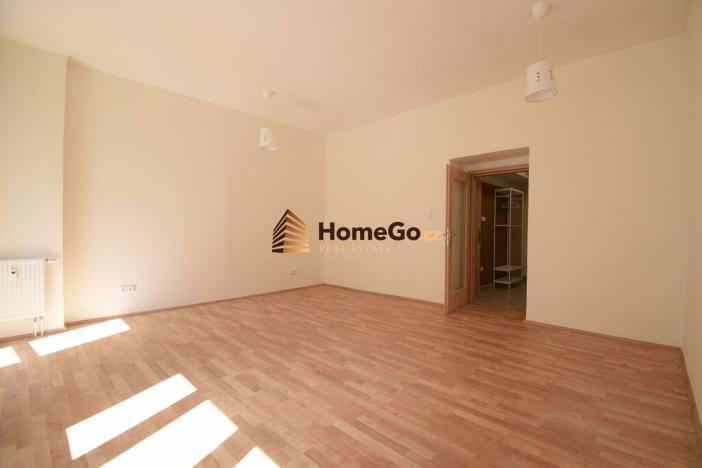 Pronájem bytu 1+kk, Praha - Nusle, Na Veselí, 40 m2