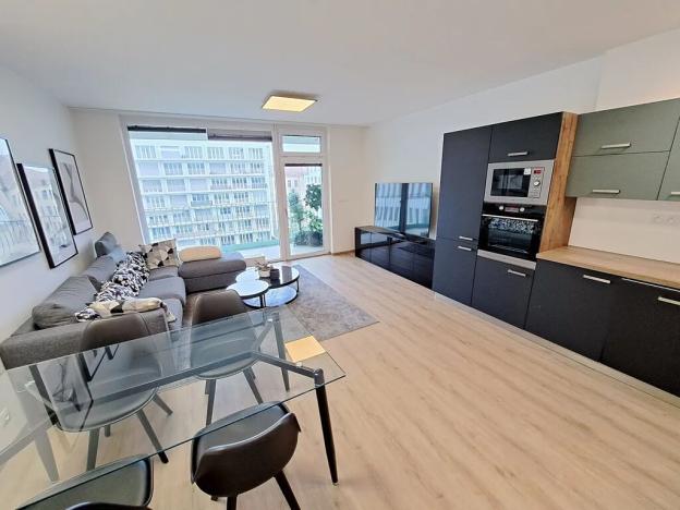 Pronájem bytu 3+kk, Brno, Fuchsova, 82 m2