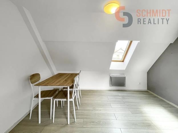 Pronájem bytu 2+1, Pavlov, Podhradní, 60 m2