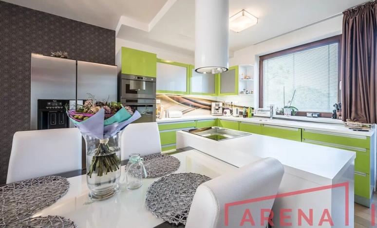 Prodej rodinného domu, Šlapanice, Za Humny, 250 m2