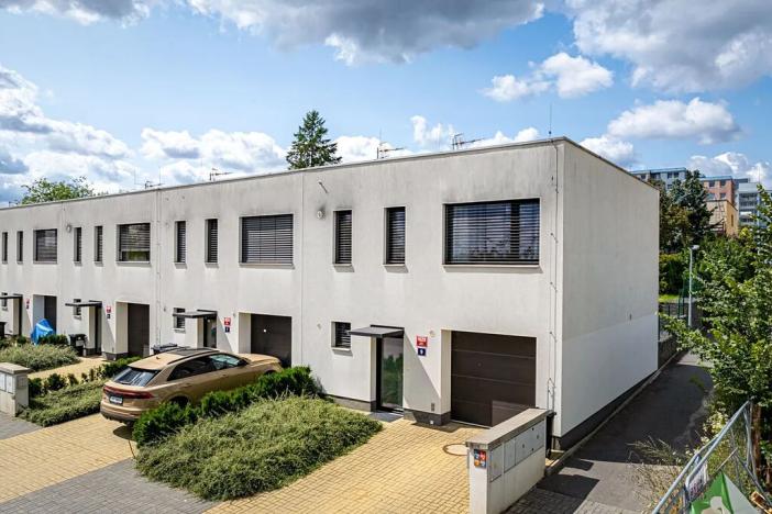 Pronájem rodinného domu, Praha - Háje, Exnárova, 146 m2