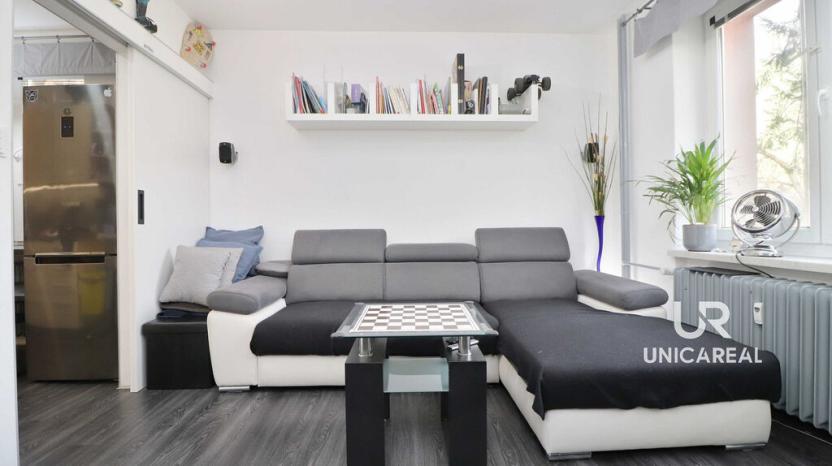 Prodej bytu 2+1, Brno - Obřany, Fryčajova, 52 m2