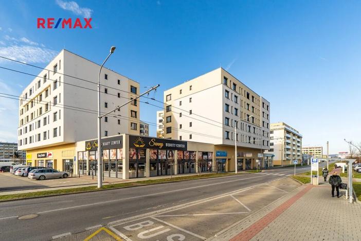 Prodej bytu 2+kk, České Budějovice, České Vrbné, 77 m2