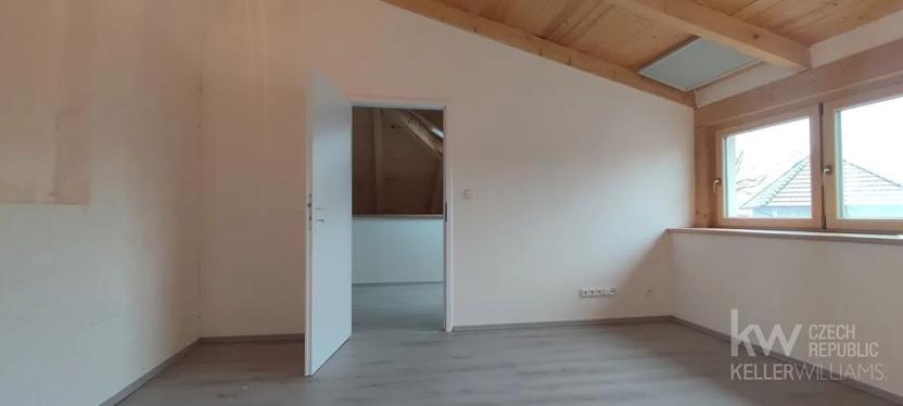 Pronájem bytu 4+kk, Řevničov, 93 m2