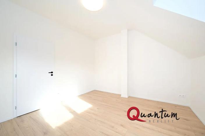 Pronájem bytu 2+1, Praha - Žižkov, Jeseniova, 44 m2