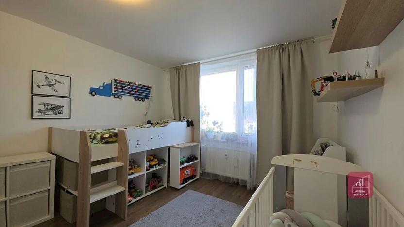 Prodej bytu 3+1, Mokrá-Horákov, 72 m2