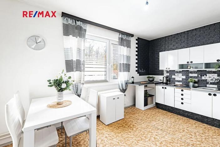 Prodej rodinného domu, Panenské Břežany, K dálnici, 202 m2