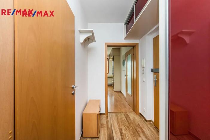 Pronájem bytu 2+kk, Praha - Zbraslav, Václava Rady, 34 m2