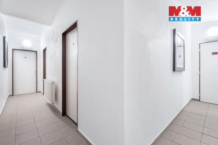 Prodej činžovního domu, Černčice, Husova, 732 m2