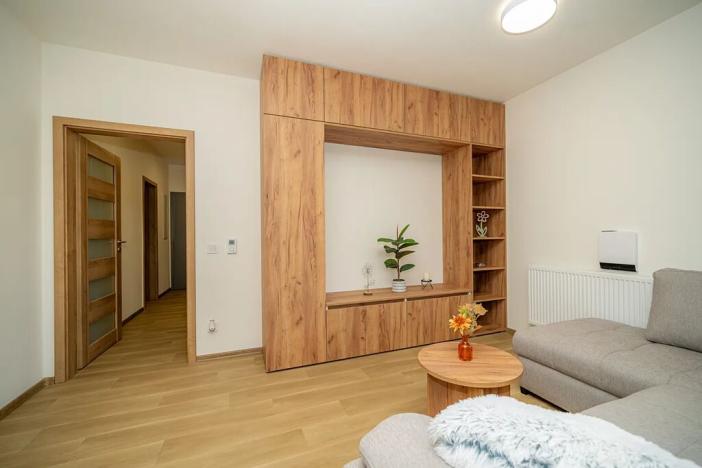 Prodej bytu 1+kk, Jablůnka, 41 m2