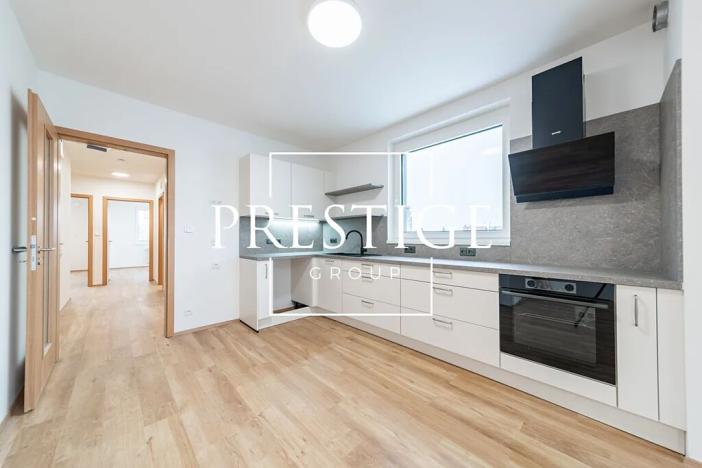 Pronájem bytu 3+kk, Praha - Prosek, Čakovická, 84 m2