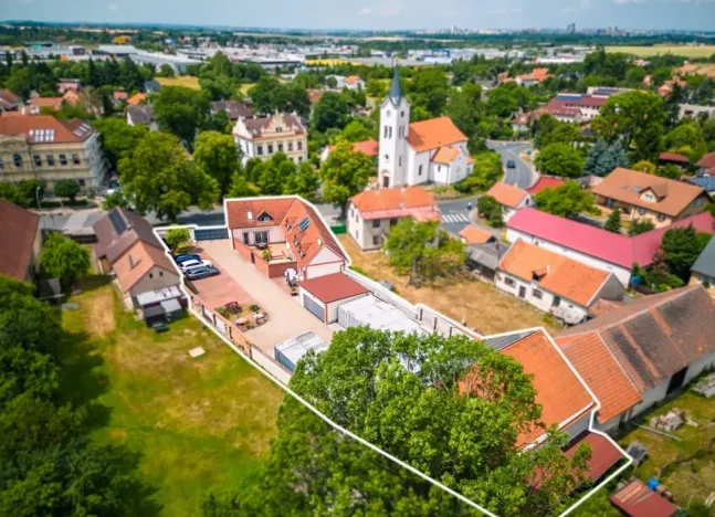 Prodej kanceláře, Čestlice, 1138 m2