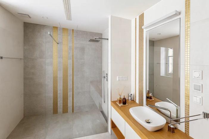 Prodej kanceláře, Čestlice, 1138 m2