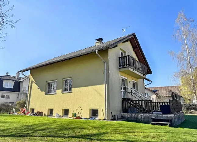 Pronájem rodinného domu, Průhonice, 260 m2