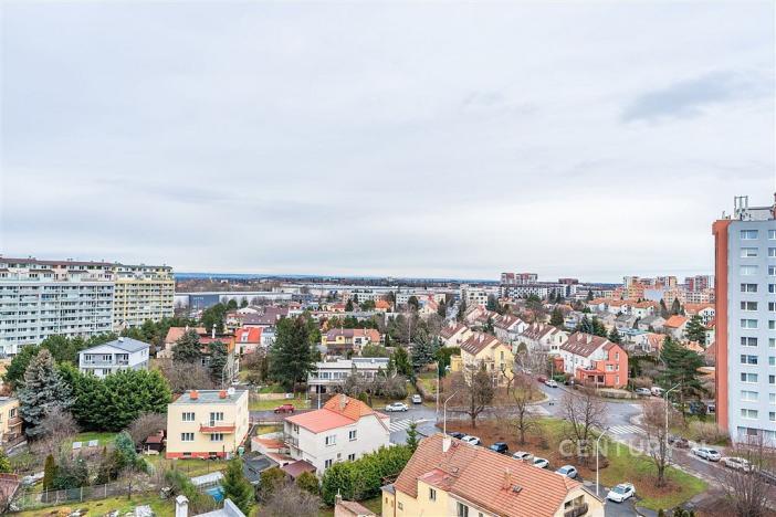 Pronájem bytu 1+kk, Praha, Křivoklátská, 28 m2