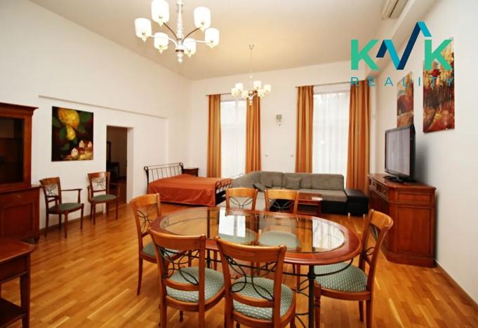 Pronájem bytu 1+1, Karlovy Vary, U Imperiálu, 106 m2