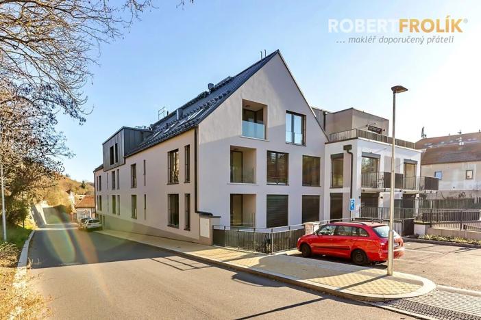 Pronájem bytu 3+kk, Praha - Lysolaje, Lysolajské údolí, 77 m2