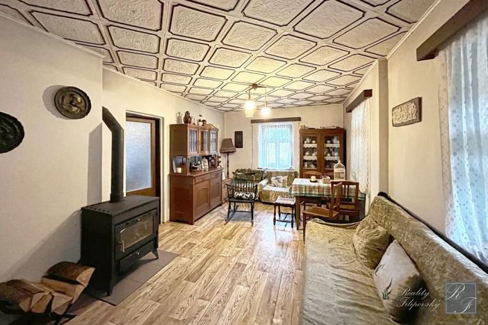 Prodej rodinného domu, Valkeřice, 270 m2