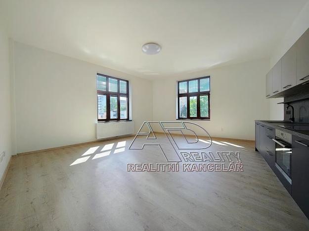 Pronájem bytu 2+kk, České Budějovice, Fráni Šrámka, 53 m2