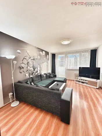 Prodej bytu 3+1, Kladno, Vít. Nezvala, 65 m2