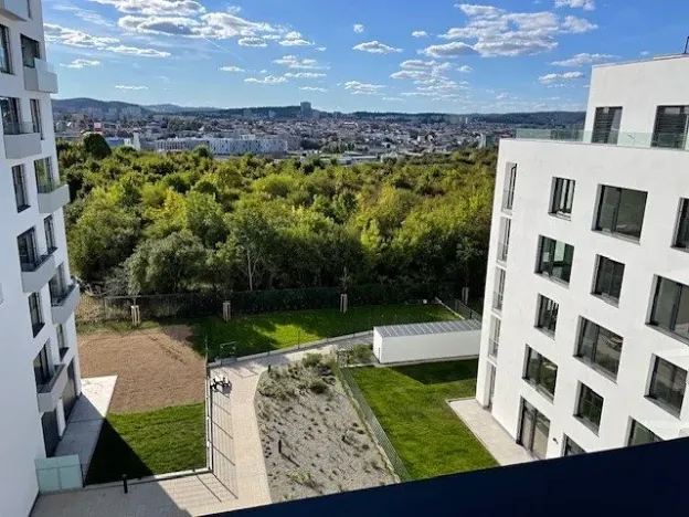 Pronájem kanceláře, Brno, třída Generála Píky, 50 m2