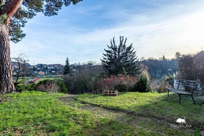 Prodej vícegeneračního domu, Manětín, 329 m2