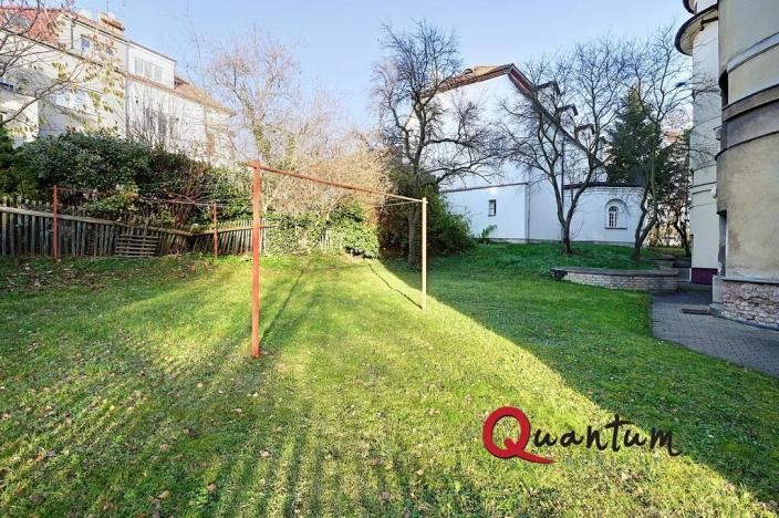 Prodej bytu 3+1, Praha - Smíchov, U Pernikářky, 98 m2