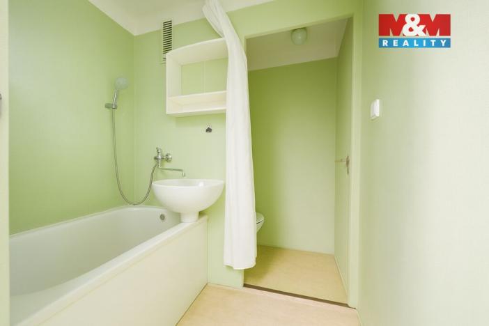 Pronájem bytu 1+1, Jindřichův Hradec - Jindřichův Hradec III, sídliště Vajgar, 36 m2