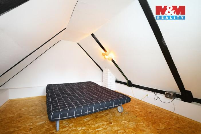 Prodej zahrady, Karlovy Vary - Doubí, 410 m2