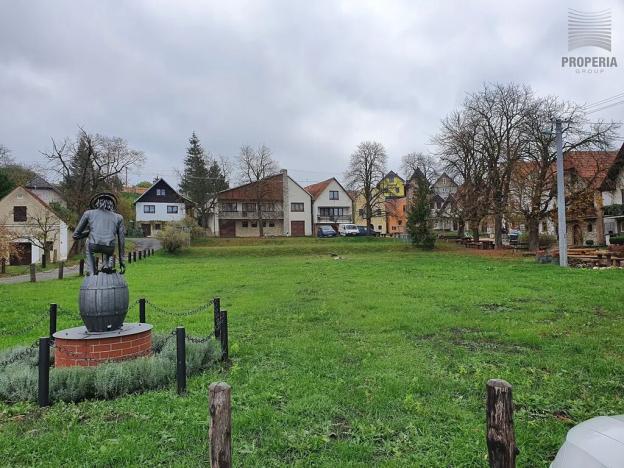 Prodej komerčního pozemku, Pouzdřany, Sklepní, 187 m2