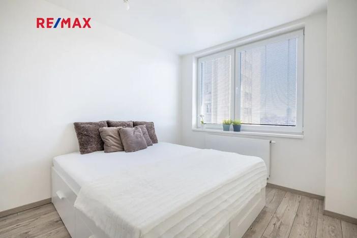 Prodej bytu 2+kk, Praha - Strašnice, Limuzská, 52 m2