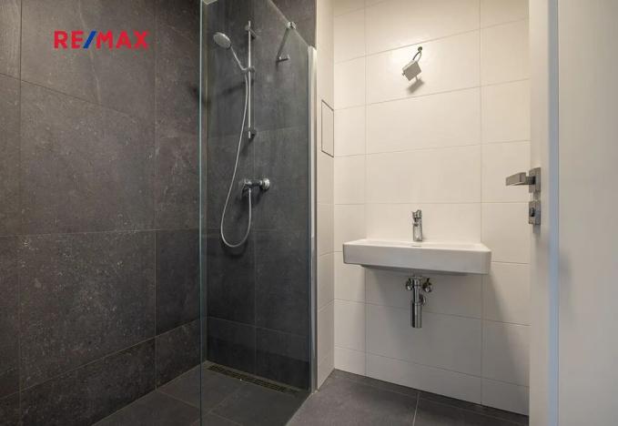 Prodej bytu 2+kk, Praha - Strašnice, Limuzská, 52 m2