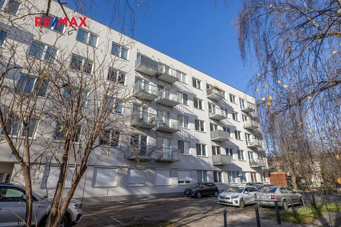 Prodej bytu 2+kk, Praha - Strašnice, Limuzská, 52 m2