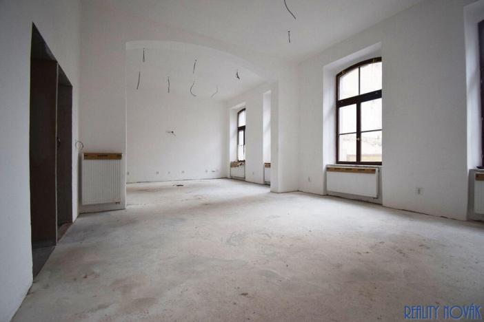 Prodej kanceláře, Teplice, Českobratrská, 88 m2