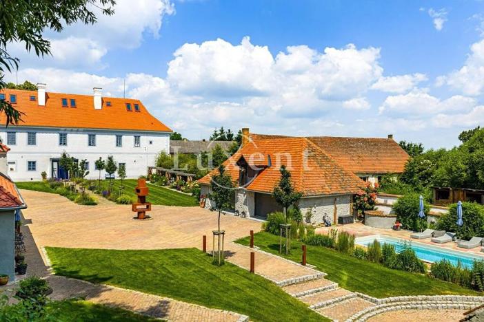 Prodej domu, Hluboká nad Vltavou, 1114 m2