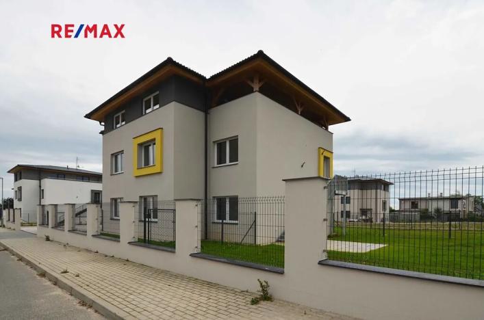 Pronájem bytu 4+kk, Úhonice, Otakara Kádnera, 111 m2