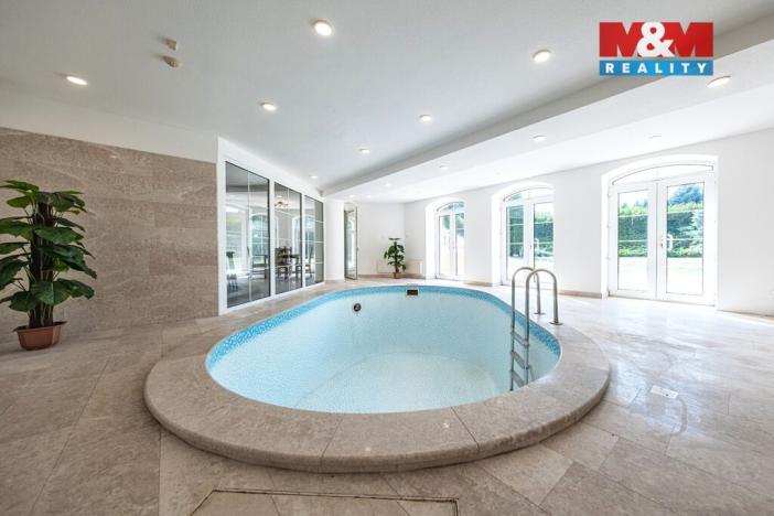 Pronájem rodinného domu, Říčany - Radošovice, Mozartova, 395 m2