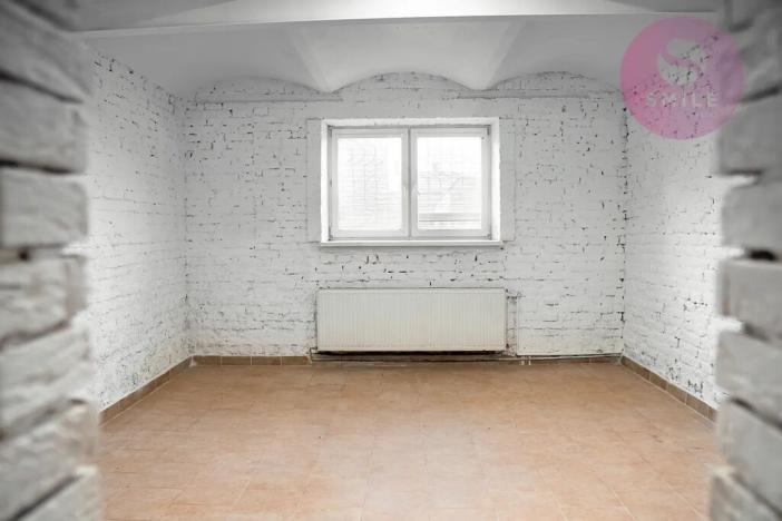 Pronájem obchodního prostoru, Ostrava, Hladnovská, 250 m2