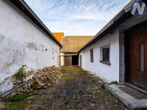 Prodej rodinného domu, Dub, 97 m2