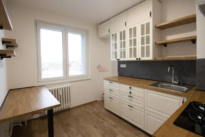 Pronájem bytu 2+1, Ostrava, Švédská, 57 m2