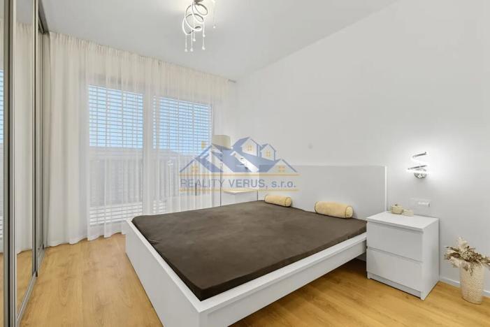 Pronájem bytu 3+kk, Beroun, U Židovského hřbitova, 77 m2