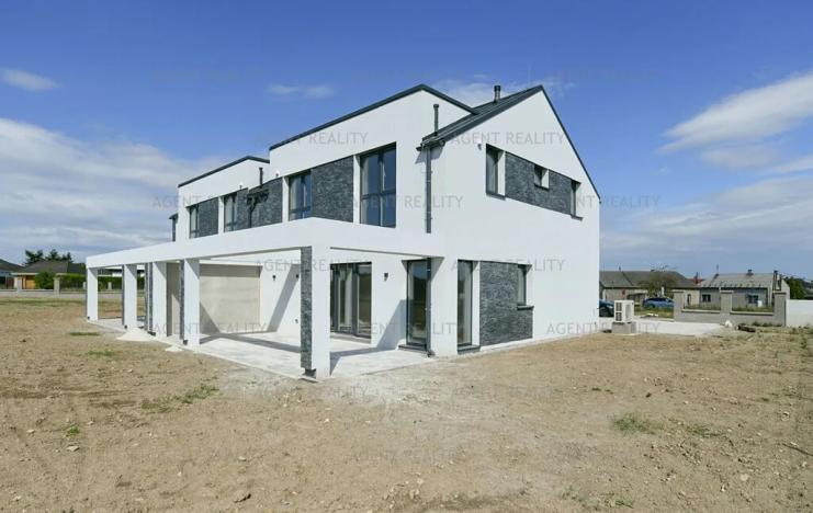 Prodej rodinného domu, Slaný, 156 m2