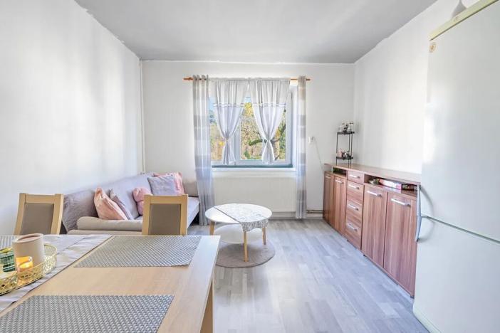 Prodej bytu 2+kk, Trutnov, Horská, 42 m2