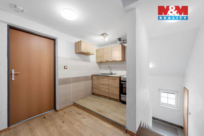 Prodej rodinného domu, Horní Blatná, Vančurova, 230 m2