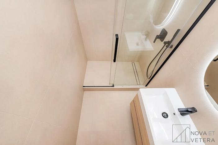 Prodej bytu 5+kk, Praha - Bohnice, Feřtekova, 88 m2