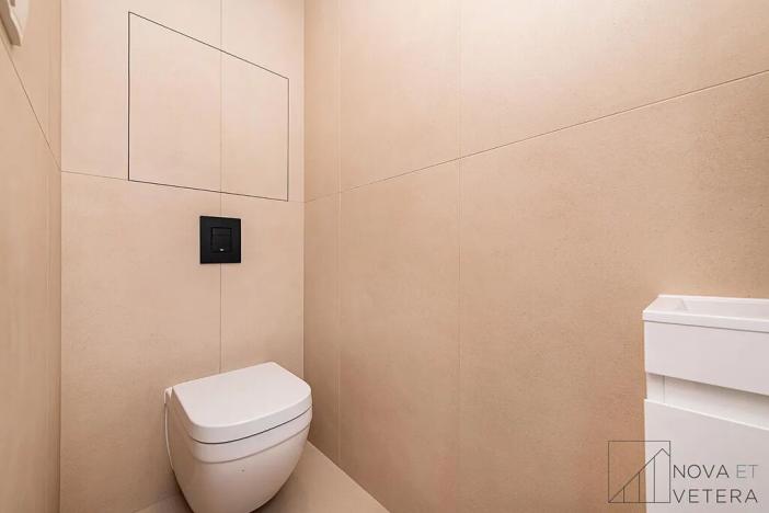 Prodej bytu 5+kk, Praha - Bohnice, Feřtekova, 88 m2