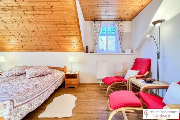 Prodej rodinného domu, Cvikov, 210 m2