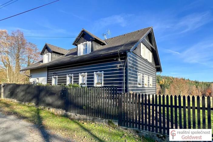 Prodej rodinného domu, Cvikov, 210 m2